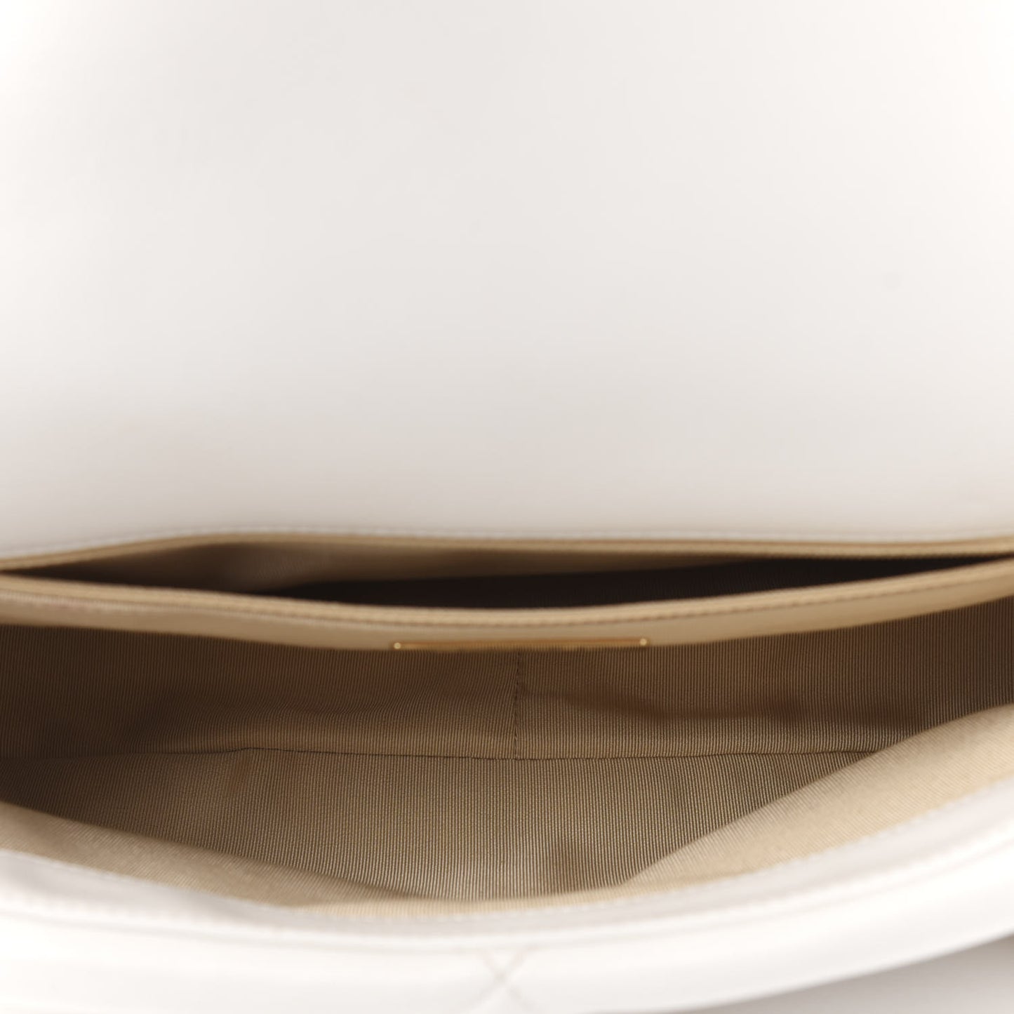 Goatskin Quilted Large 19 Flap White