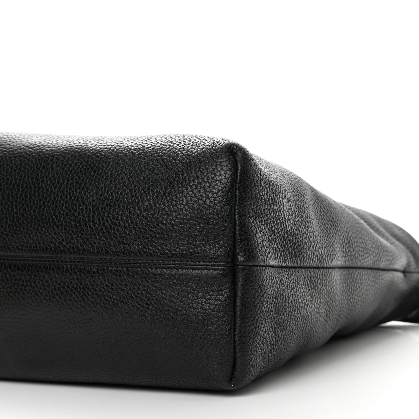 London Grainy Calfskin Medium Cale Hobo Black