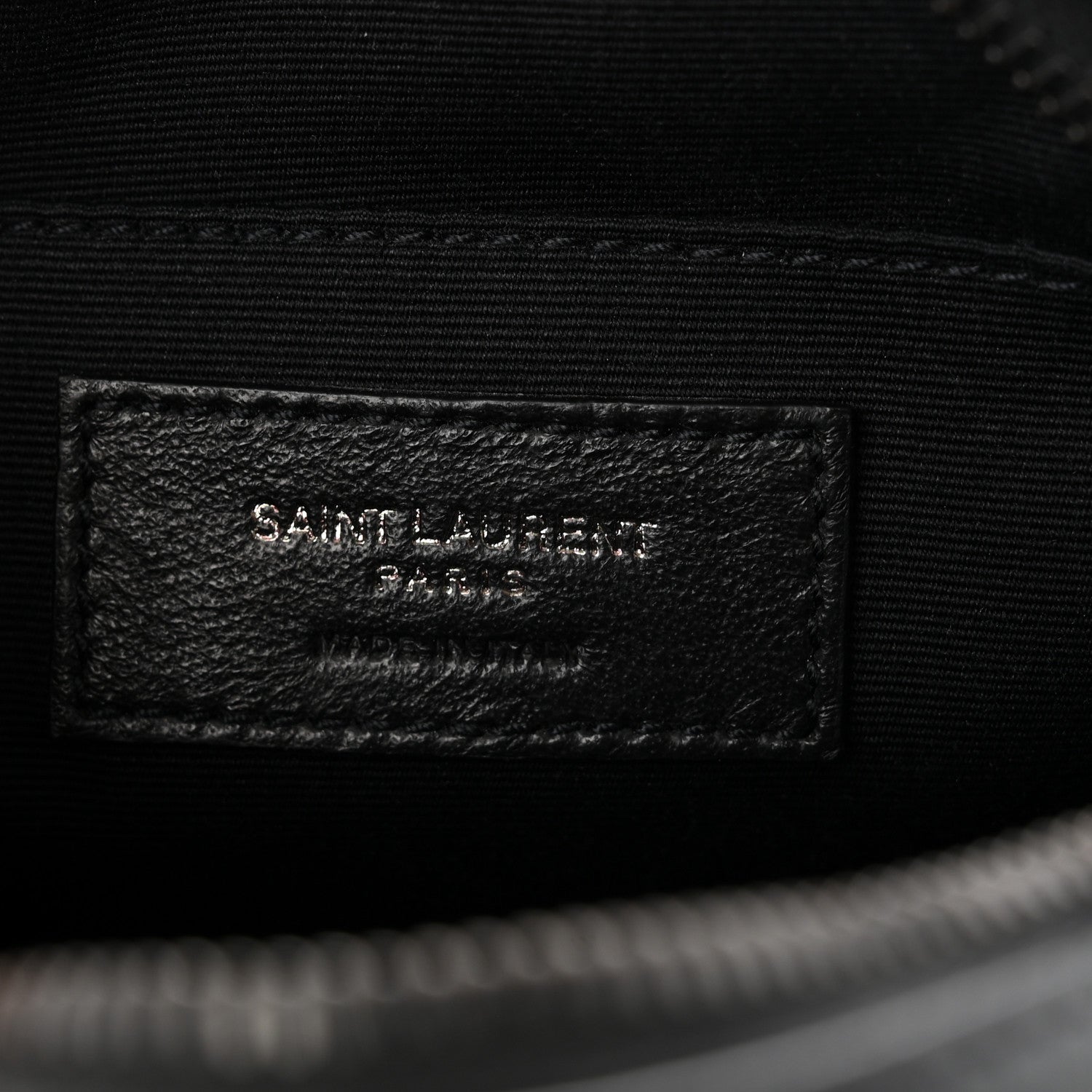 Saint Laurent Calfskin Matelasse Chevron Round Vinyle Camera Bag Black 6 of 10