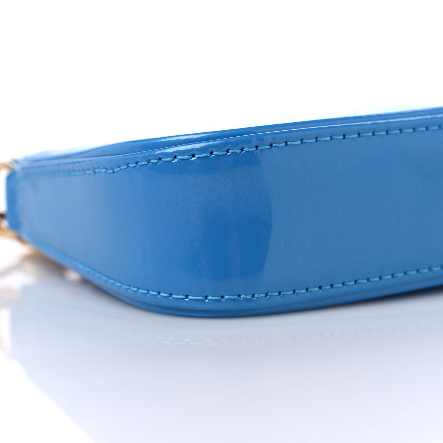 Vernis Valentine Mini Pochette Accessories Baby Blue Neon