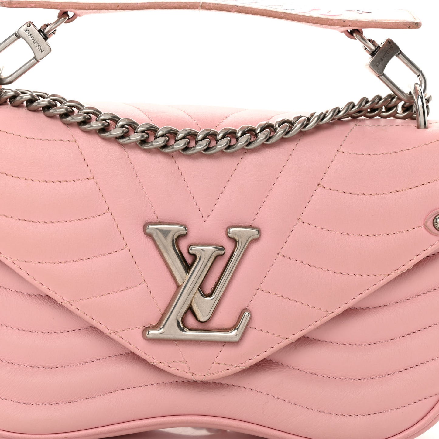 Calfskin New Wave Chain MM Smoothie Pink