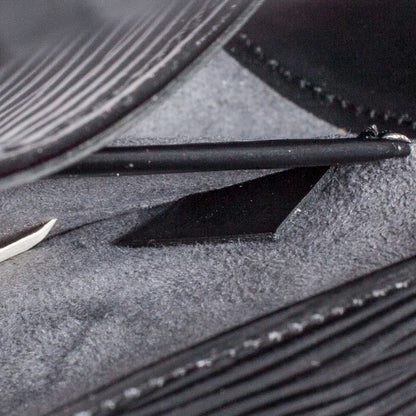 Louis Vuitton Epi Nocturne PM Black 7 of 10