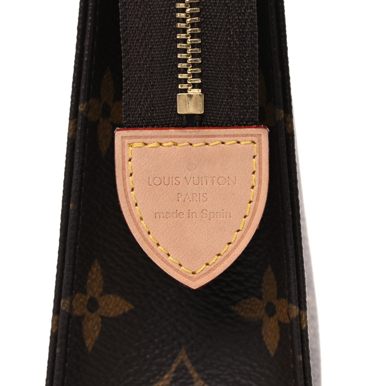 Louis Vuitton Monogram Toiletry Pouch 19 6 of 9