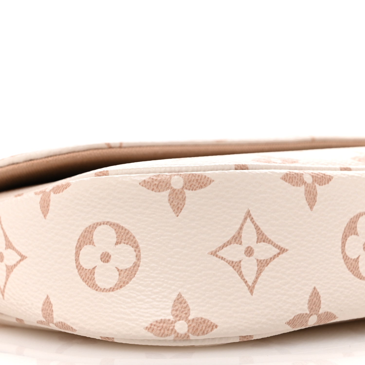 Louis Vuitton Monogram Dune Ivy Wallet On Chain 8 of 9