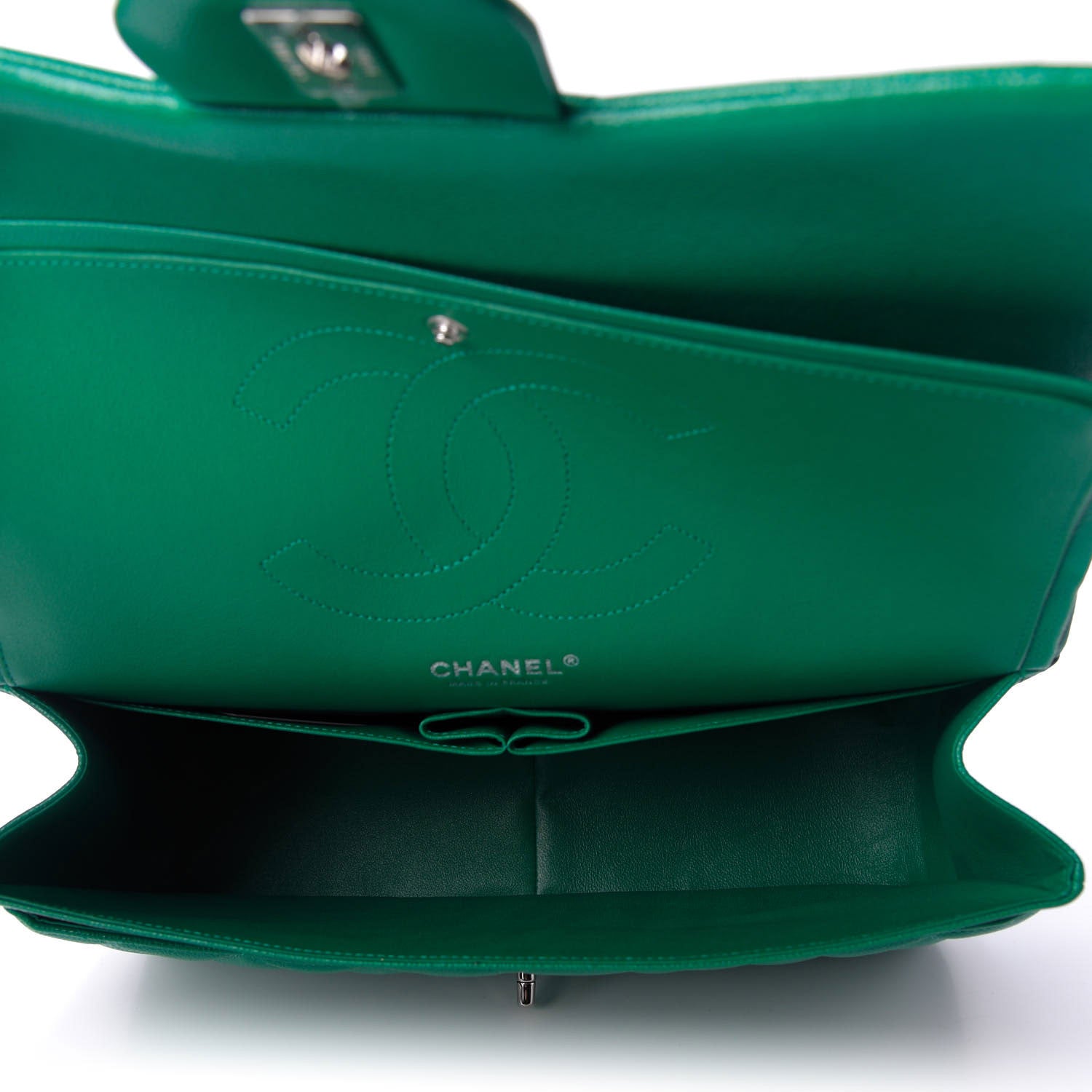 Chanel Caviar Quilted Jumbo Double Flap Green 4 of 9