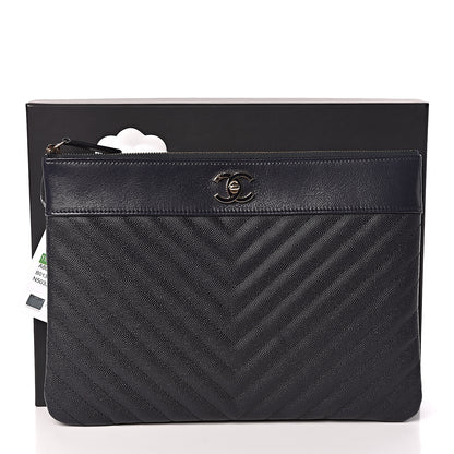 Chanel Caviar Quilted Medium Vintage Mademoiselle Cosmetic Case Navy Blue 8 of 8