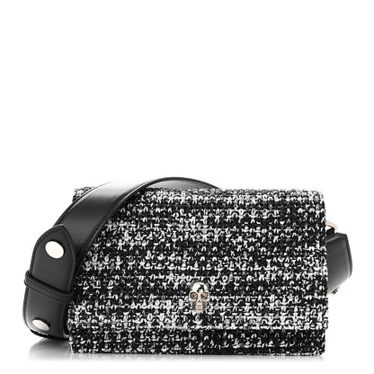Alexander McQueen Raffia Skull Shoulder Bag Black White 1 of 9