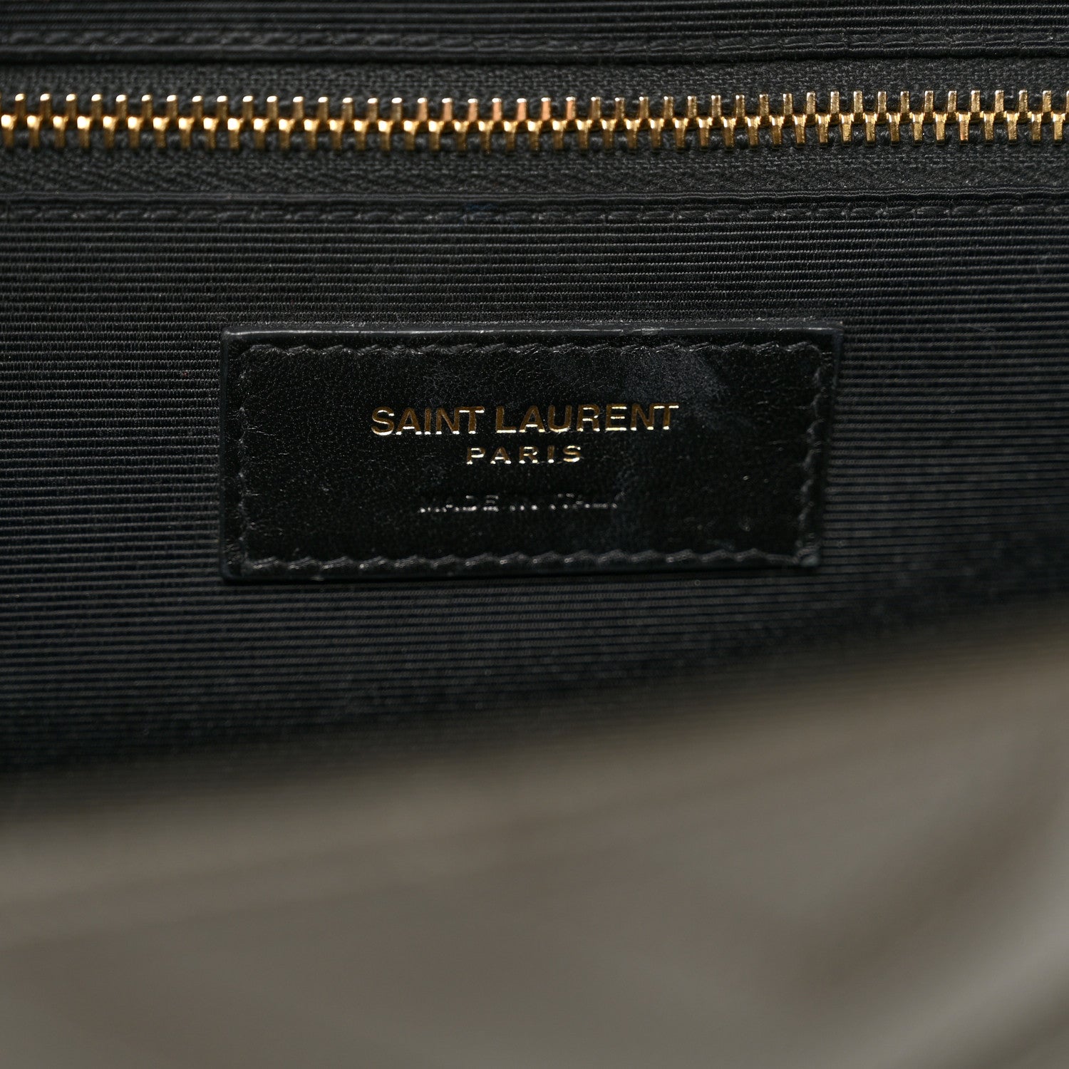 Saint Laurent Grain De Poudre Matelasse Chevron Large Monogram Satchel Earth 6 of 10