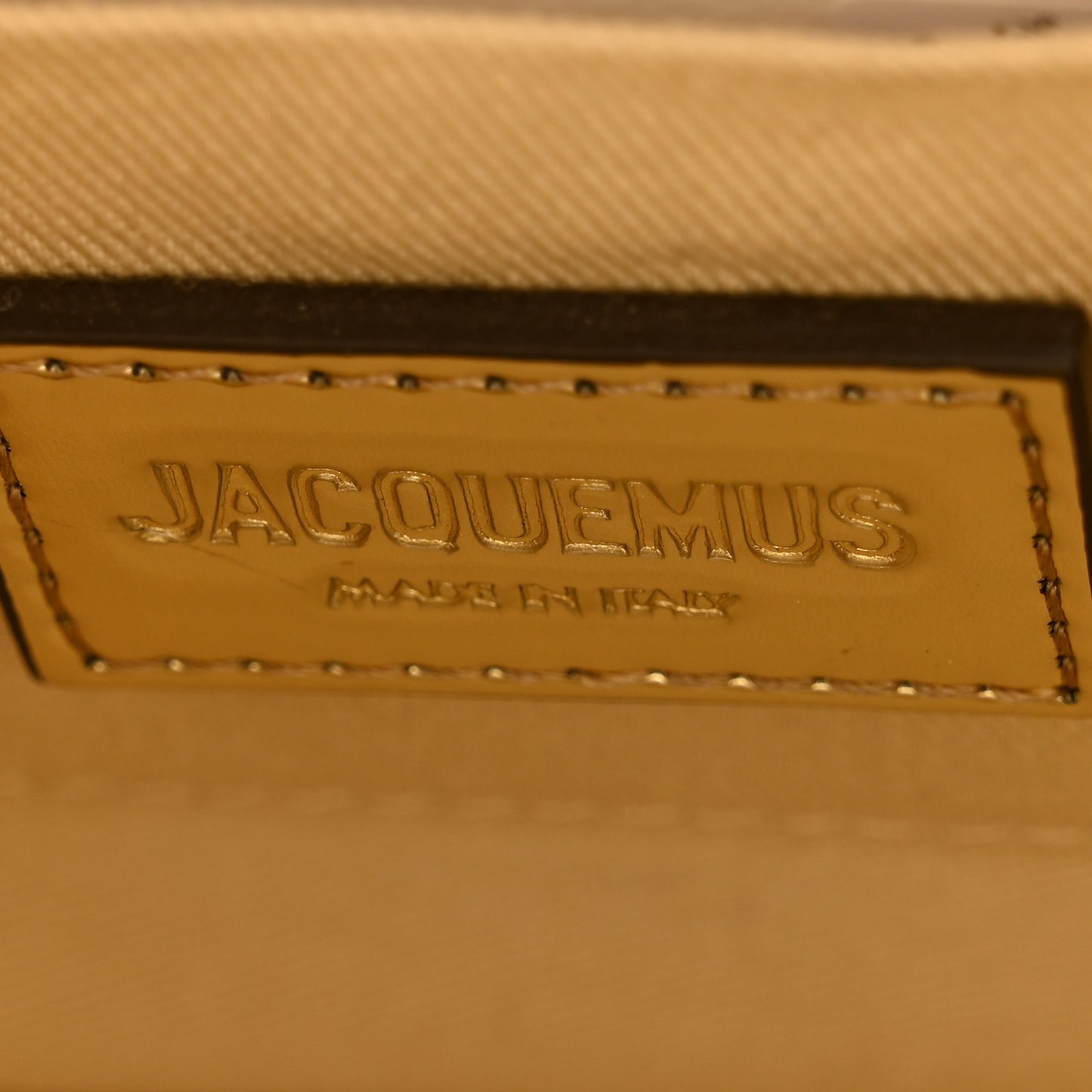 Metallic Patent Calfskin La Pochette Rond Carre Gold