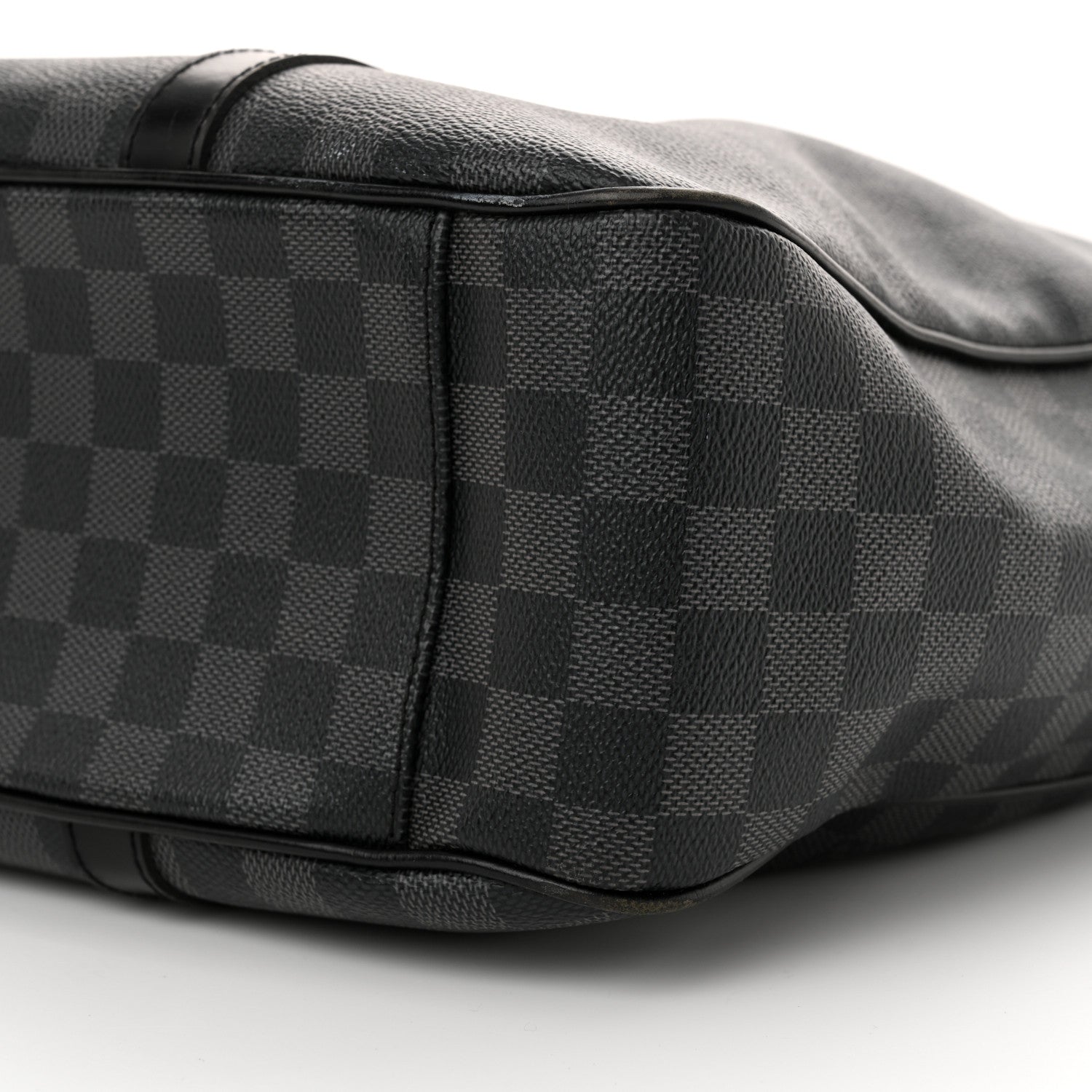 Louis Vuitton Damier Graphite Tadao 9 of 16