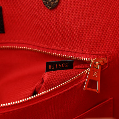 Louis Vuitton Reverse Monogram Giant Onthego GM 7 of 11