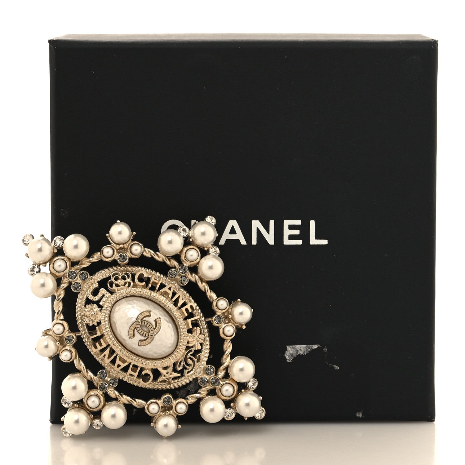 Chanel Pearl Crystal CC Brooch Gold 4 of 4