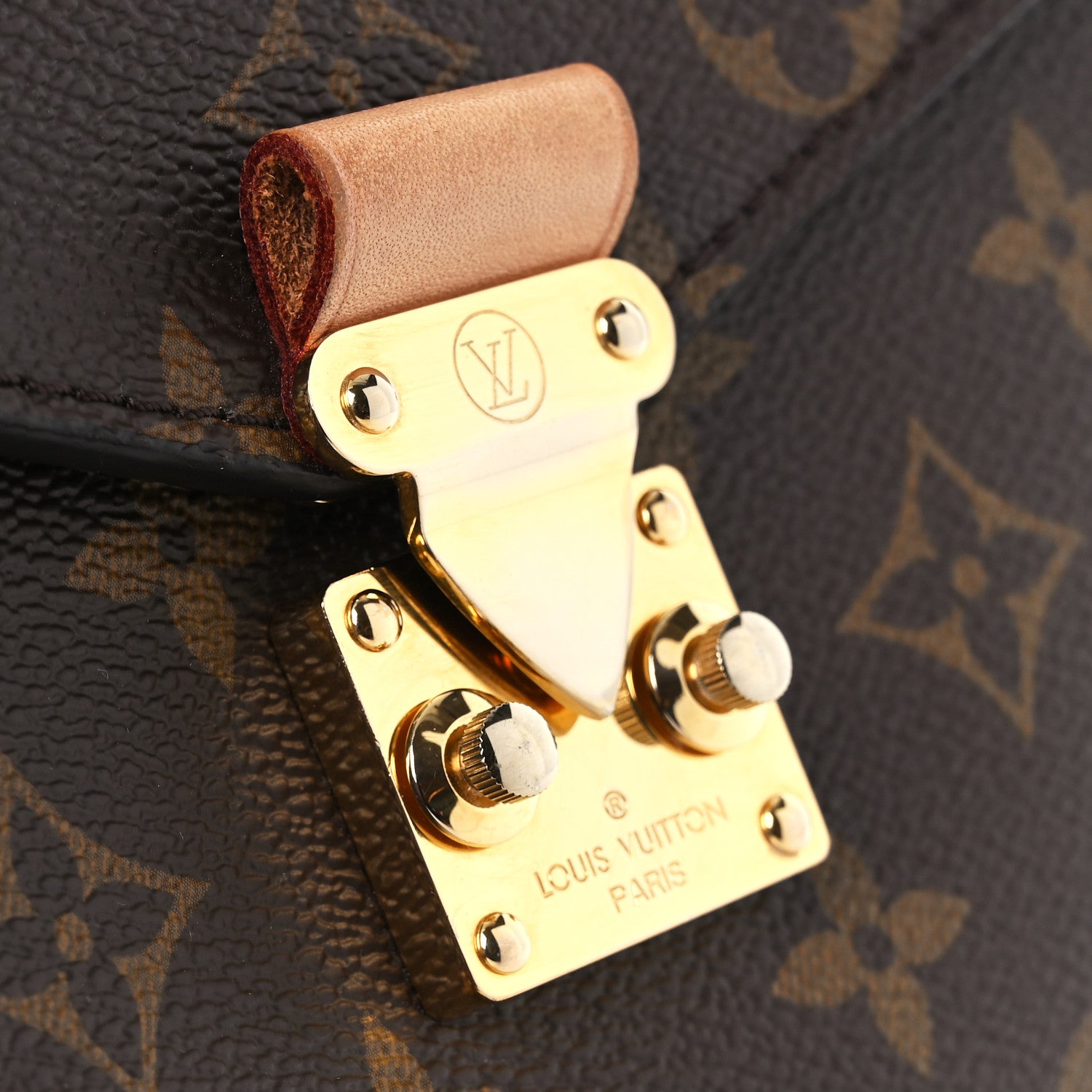 Louis Vuitton Monogram Pochette Metis 11 of 14