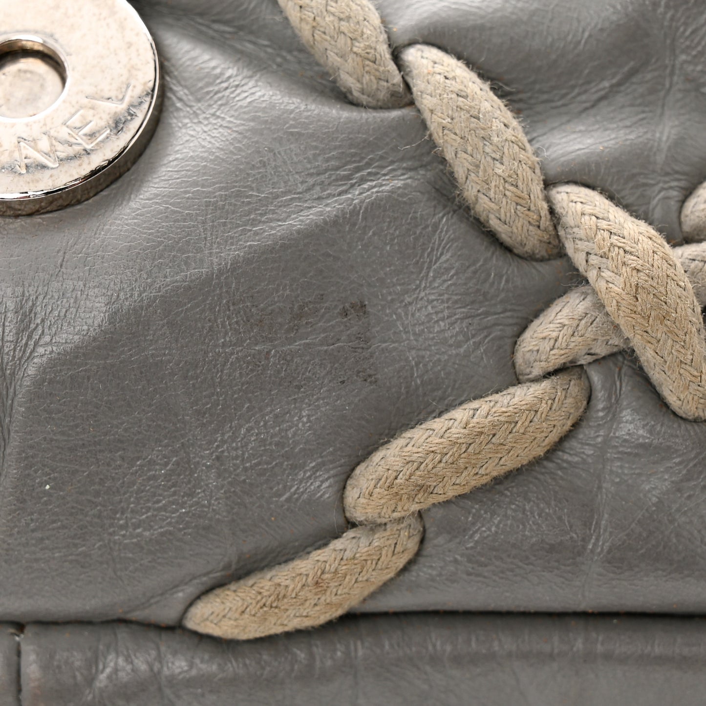 Calfskin Medium Ultra Stitch Flap Grey