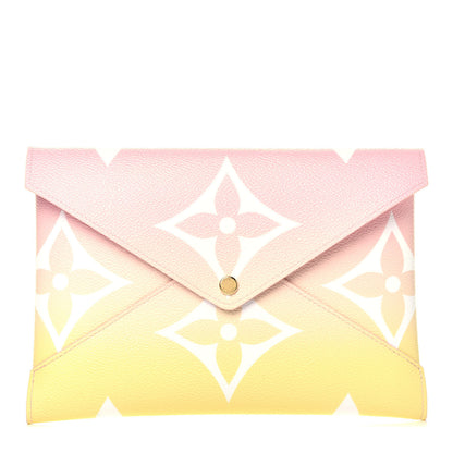 Louis Vuitton Monogram Giant By The Pool Kirigami Pochette Set 2 of 10