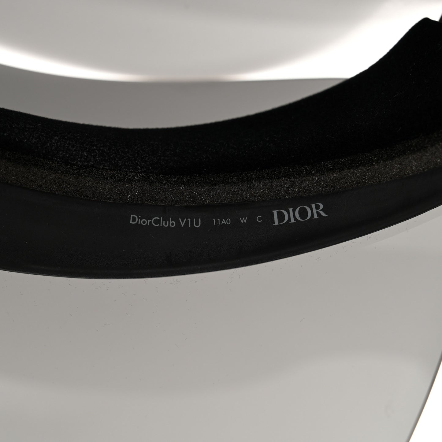 Mirrored DiorClubV1U Sun Visor Black