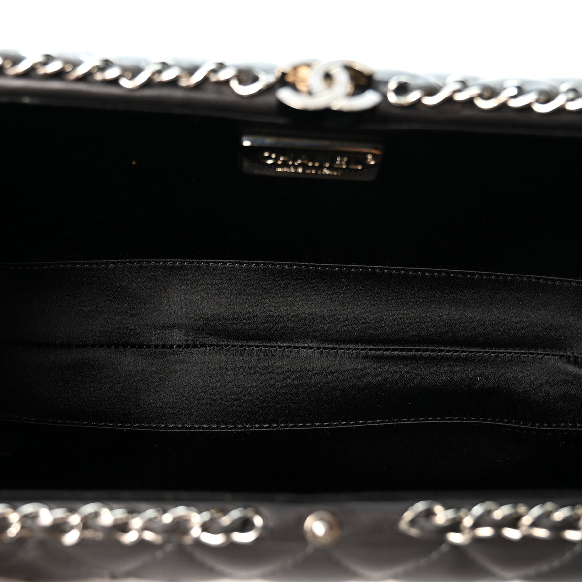Lambskin Quilted Chain Around Clutch Grey