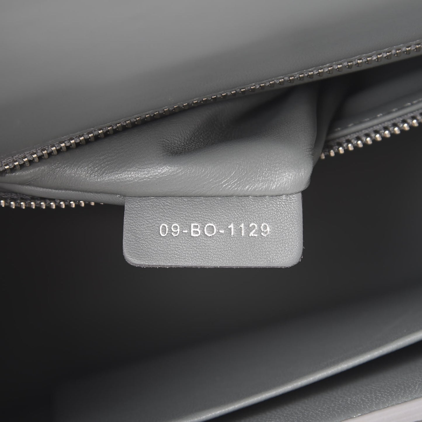 Grained Calfskin 30 Montaigne Chain Flap Bag Grey