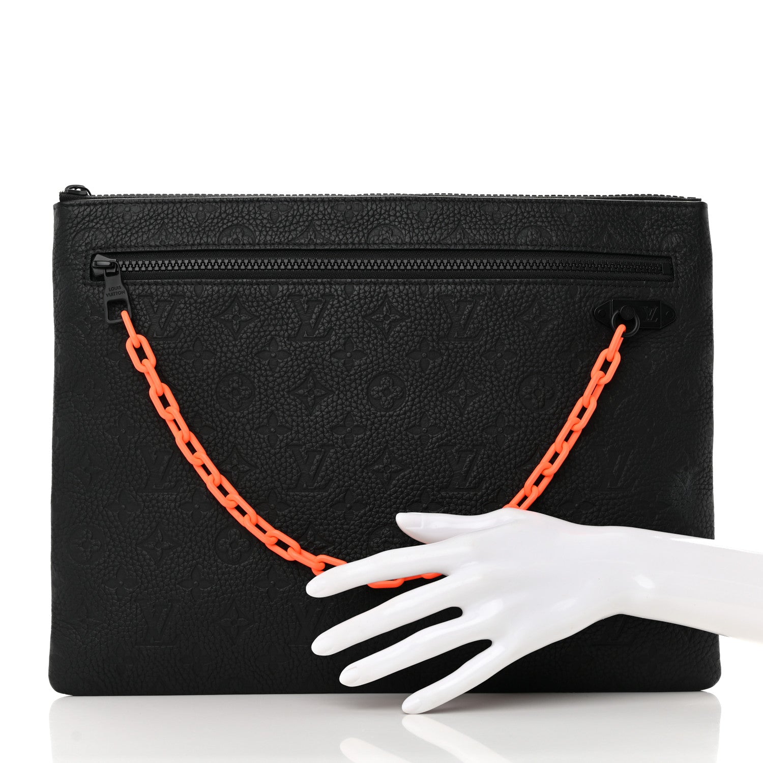 Louis Vuitton Taurillon Monogram Solar Ray A4 Pouch Black 2 of 12