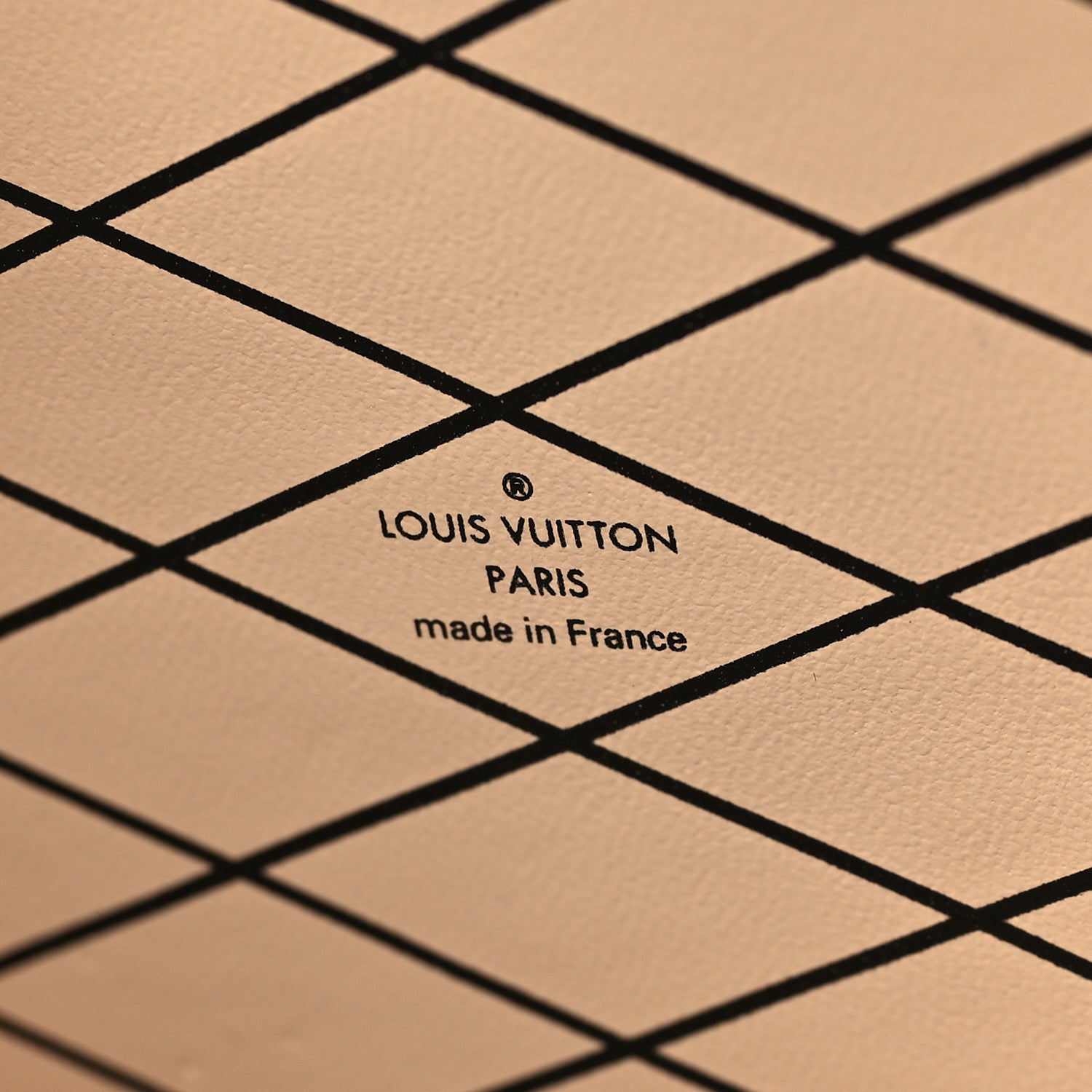 Louis Vuitton Monogram Petite Boite Chapeau 6 of 9
