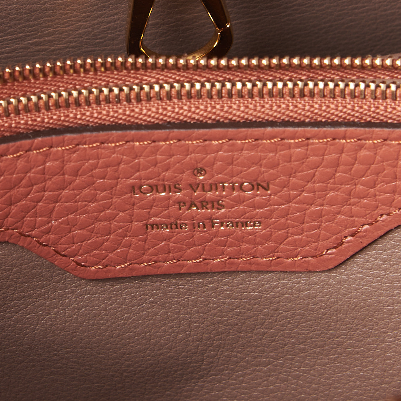 Taurillon Capucines MM Terracotta