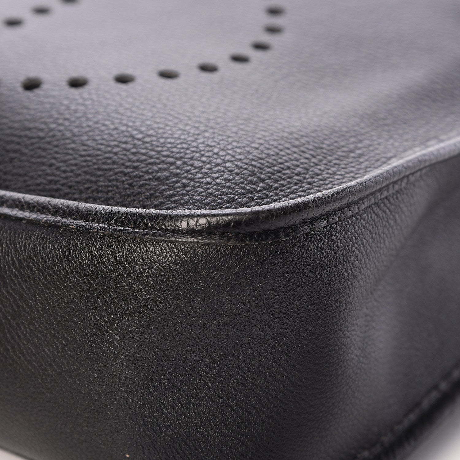 Hermes Gulliver Evelyne PM Black 10 of 15