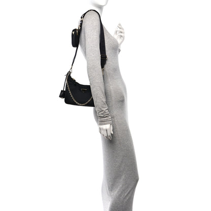 Prada Nylon Re-Edition 2005 Shoulder Bag Black 2 of 9