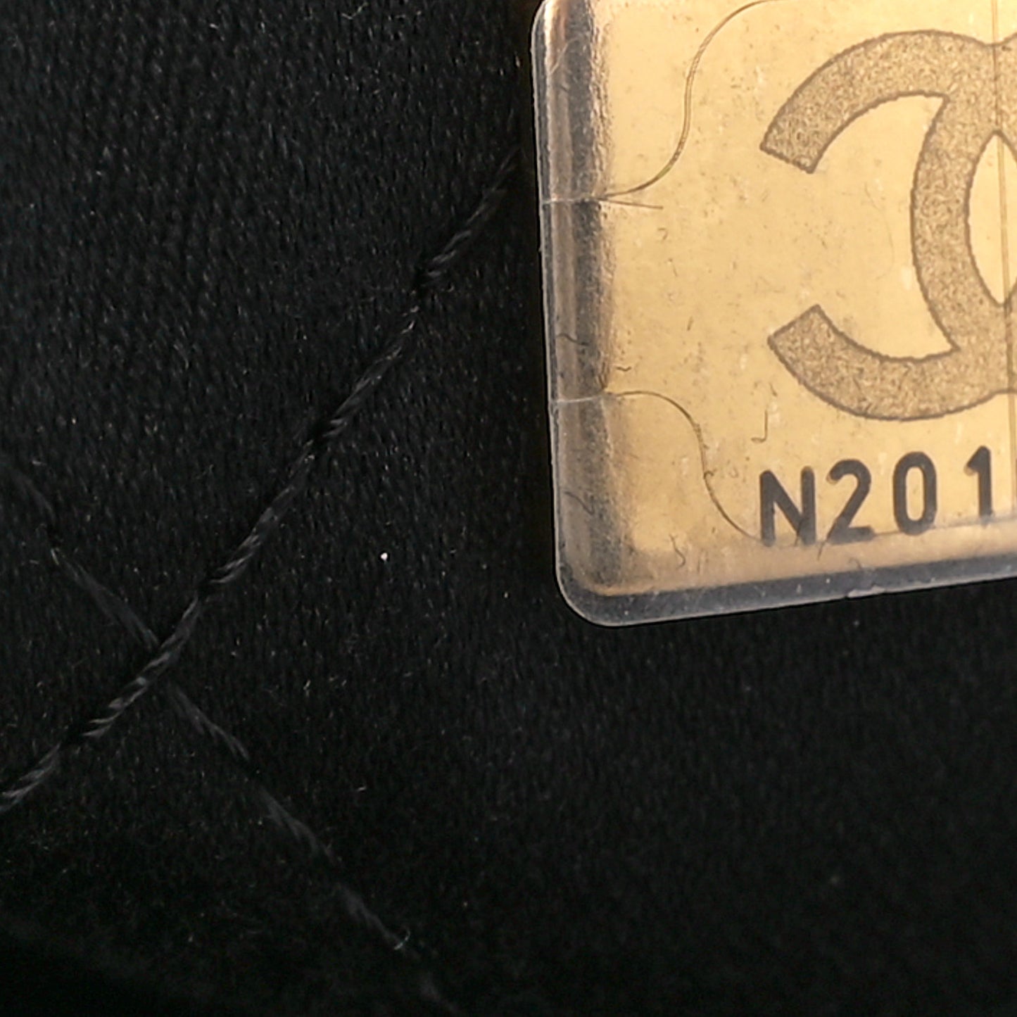 Shiny Calfskin Quilted Mini Chanel 22 Black