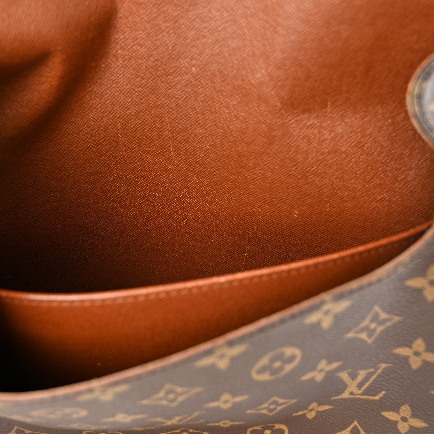 Louis Vuitton Monogram Cartouchiere 22 10 of 17