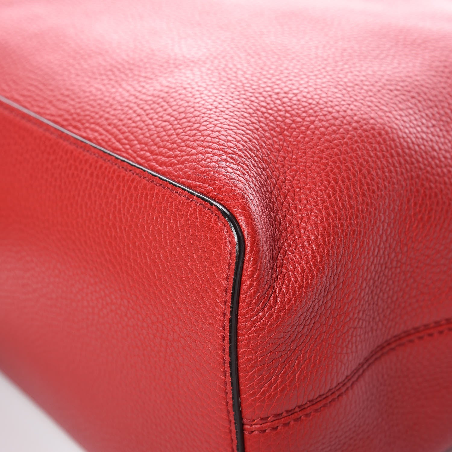 Gucci Pebbled Calfskin Large Soho Hobo Tabasco Red 8 of 12