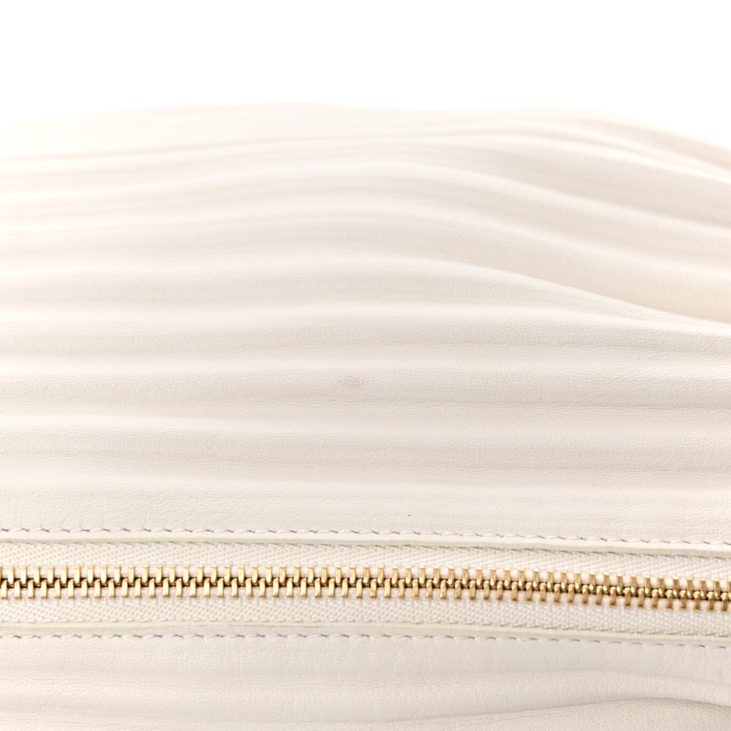 Loewe Lambskin Pleated Bracelet Pouch Shoulder Bag White 11 of 11