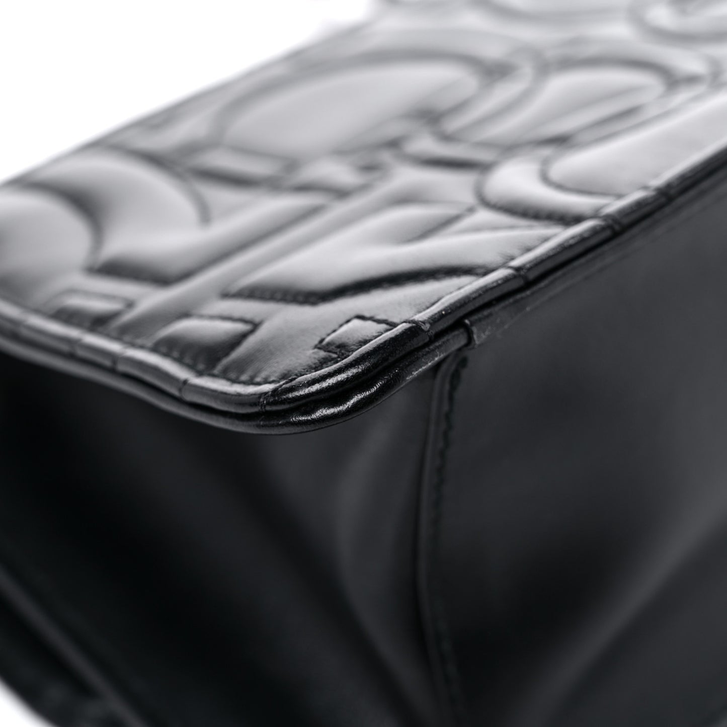 Calfskin Quilted Gancini Flap Bag Black