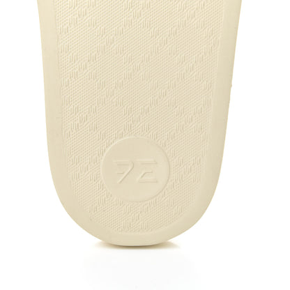 Gucci GG Supreme Monogram Flora Pursuit Slide Sandals 39 White 7 of 9