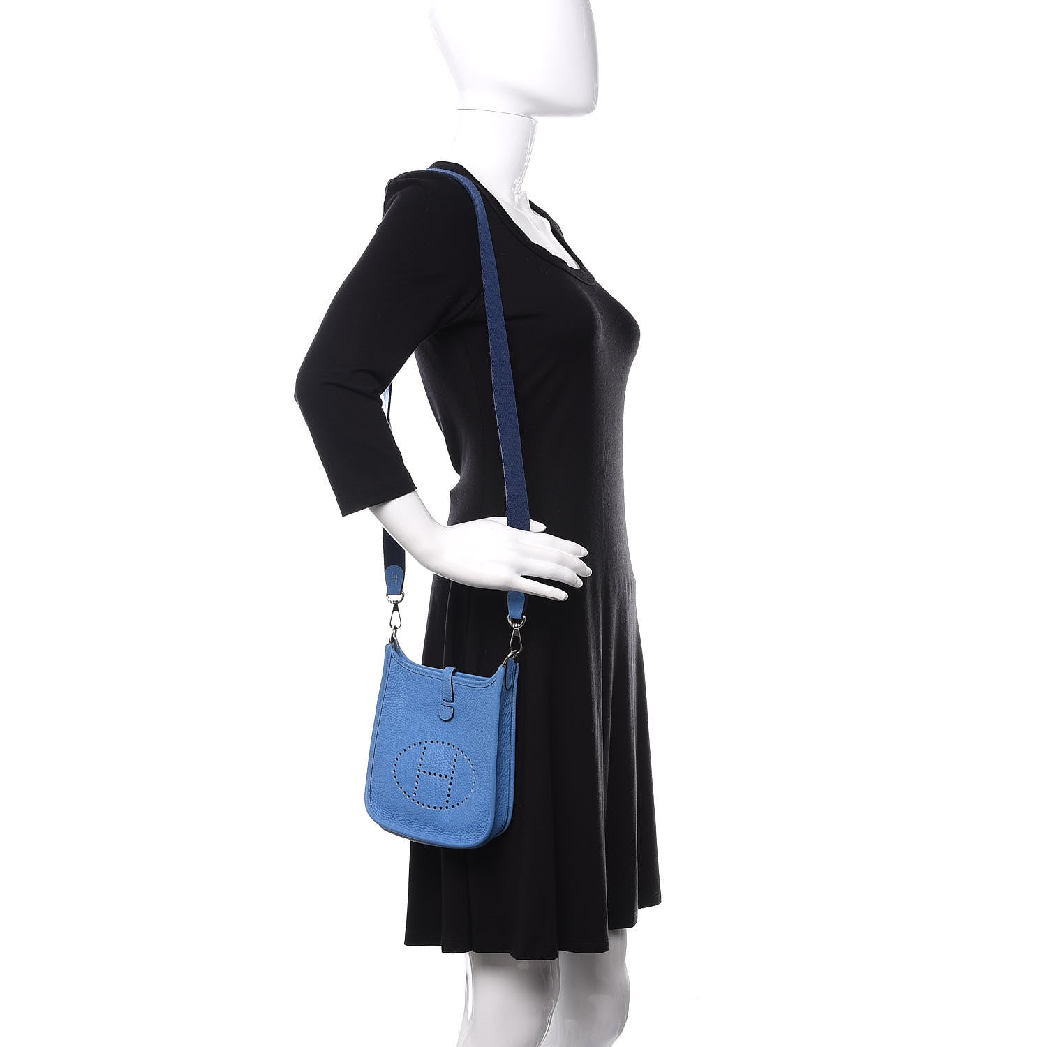 Hermes Taurillon Clemence Amazone Evelyne TPM Bleu Paradis Bleu Saphir 2 of 11