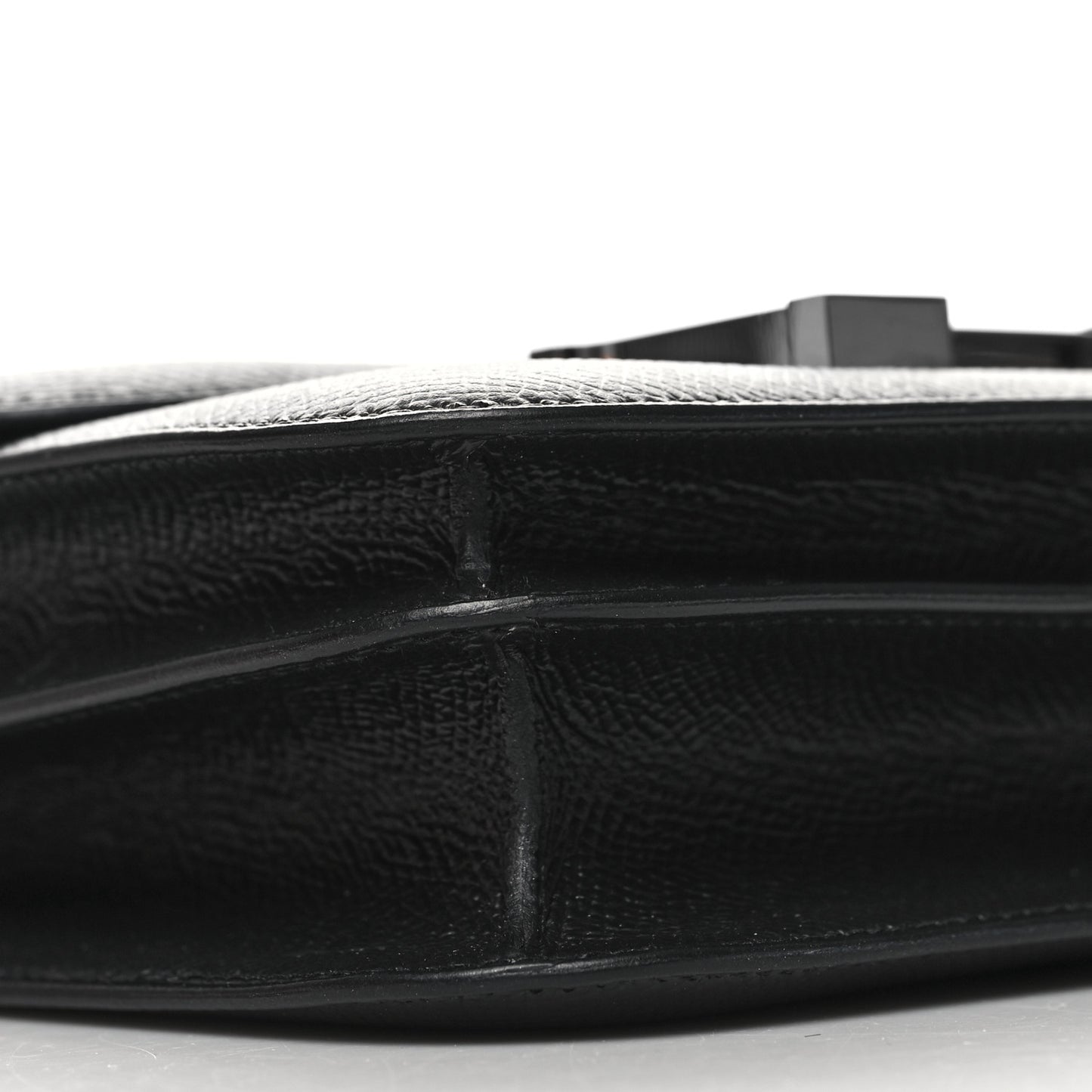 Epsom Constance 18 Black