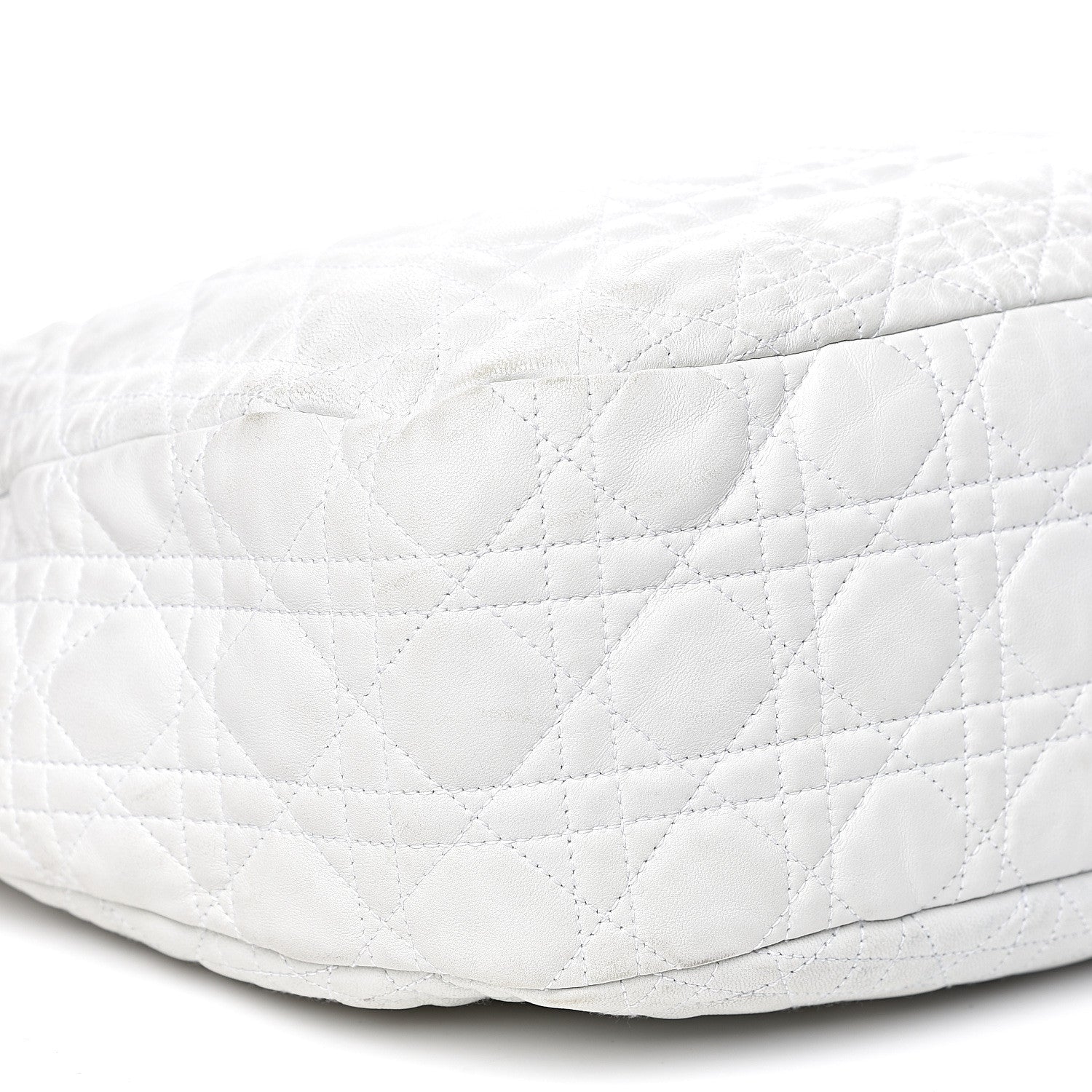 Christian Dior Lambskin Cannage Large Dior Soft Hobo White 7 of 19