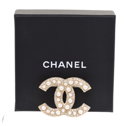 Chanel Metal Crystal Graduated Pearl CC Brooch Gold 5 of 5