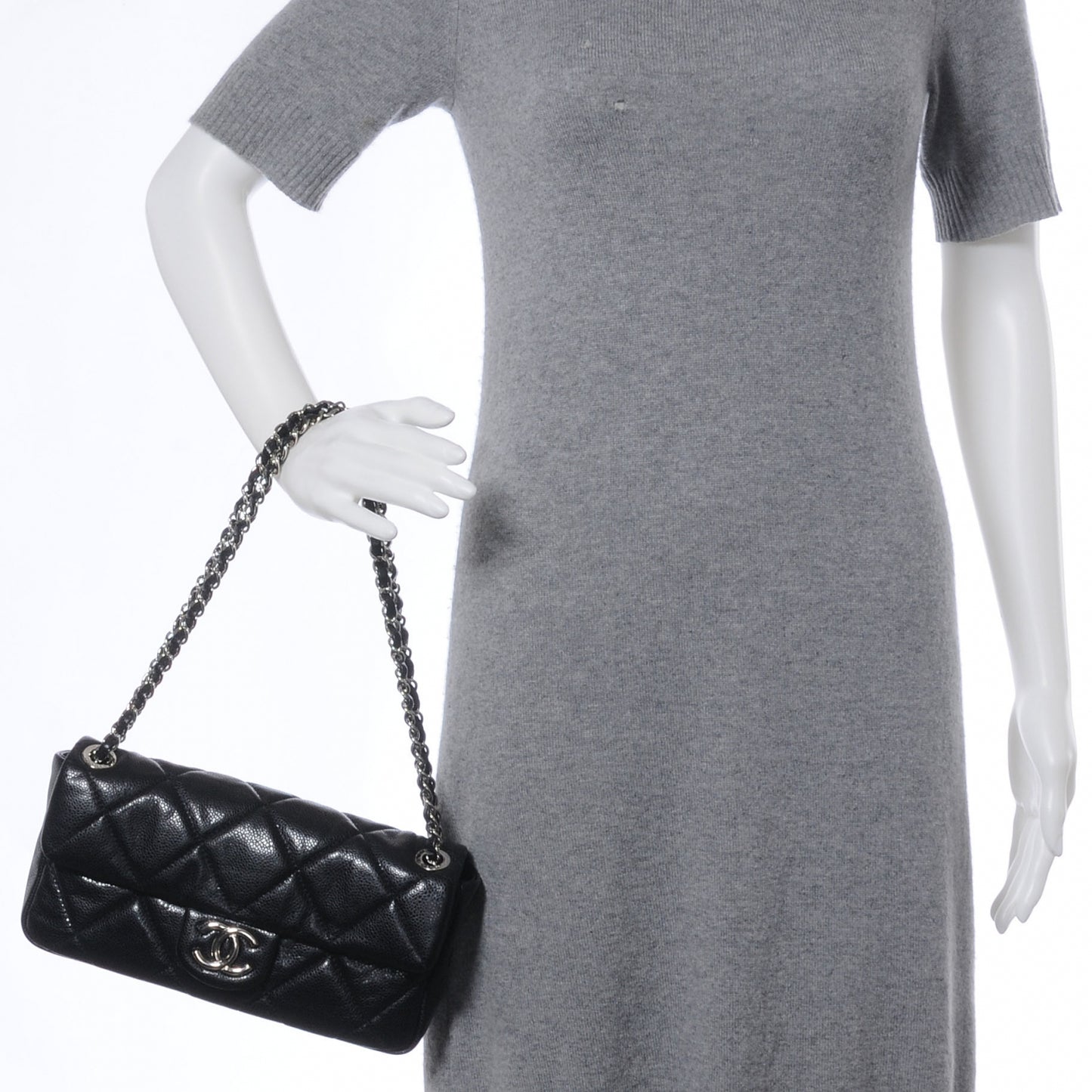 Glazed Caviar Medium Flap Black