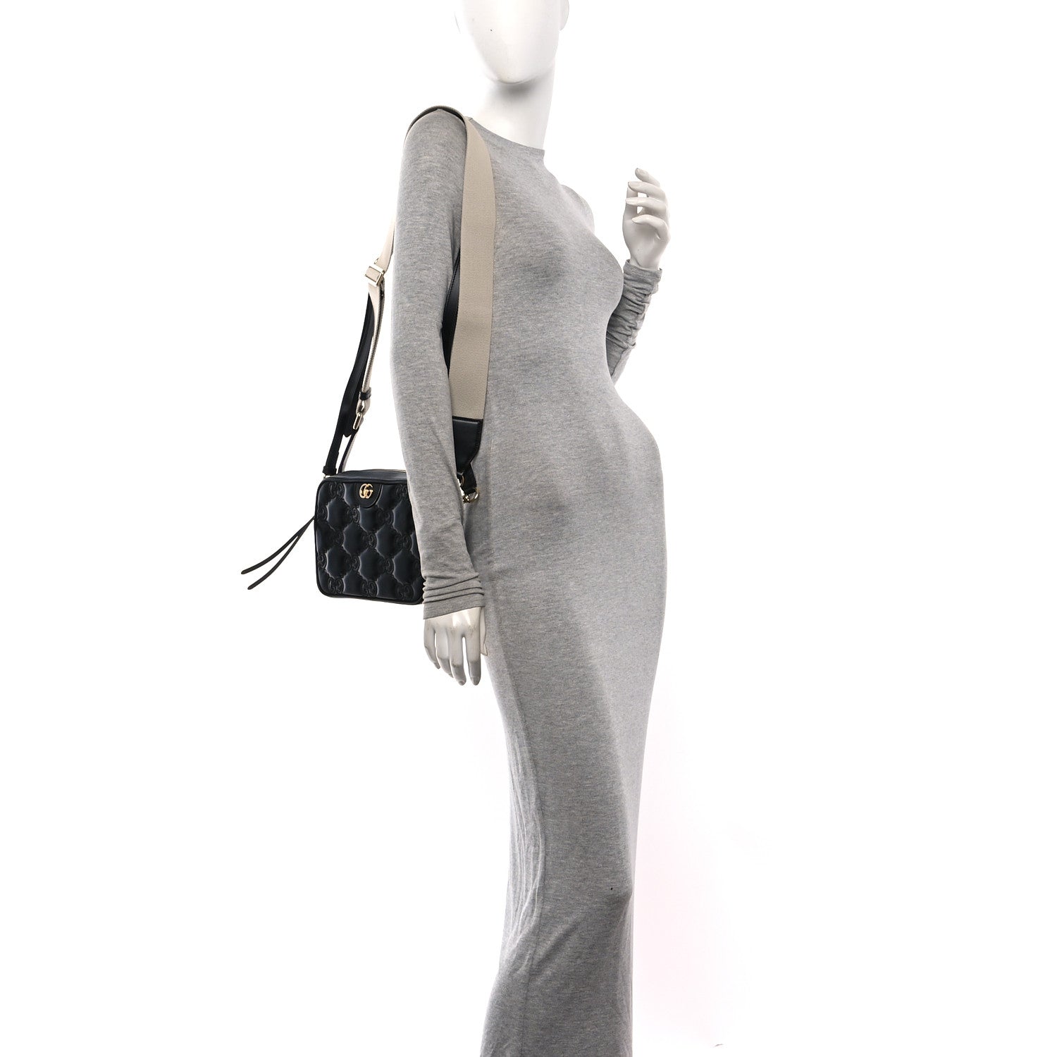 Gucci Calfskin GG Matelasse Shoulder Bag Black Natural 2 of 11