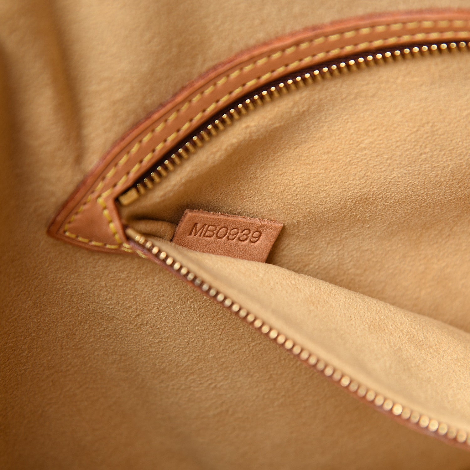 Louis Vuitton Monogram Babylone 6 of 10