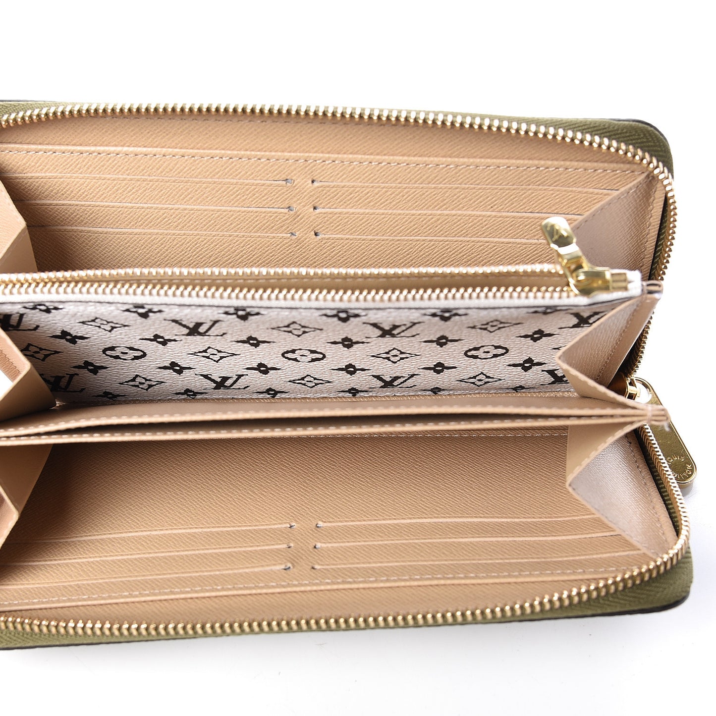 Monogram Giant Zippy Wallet Kaki White
