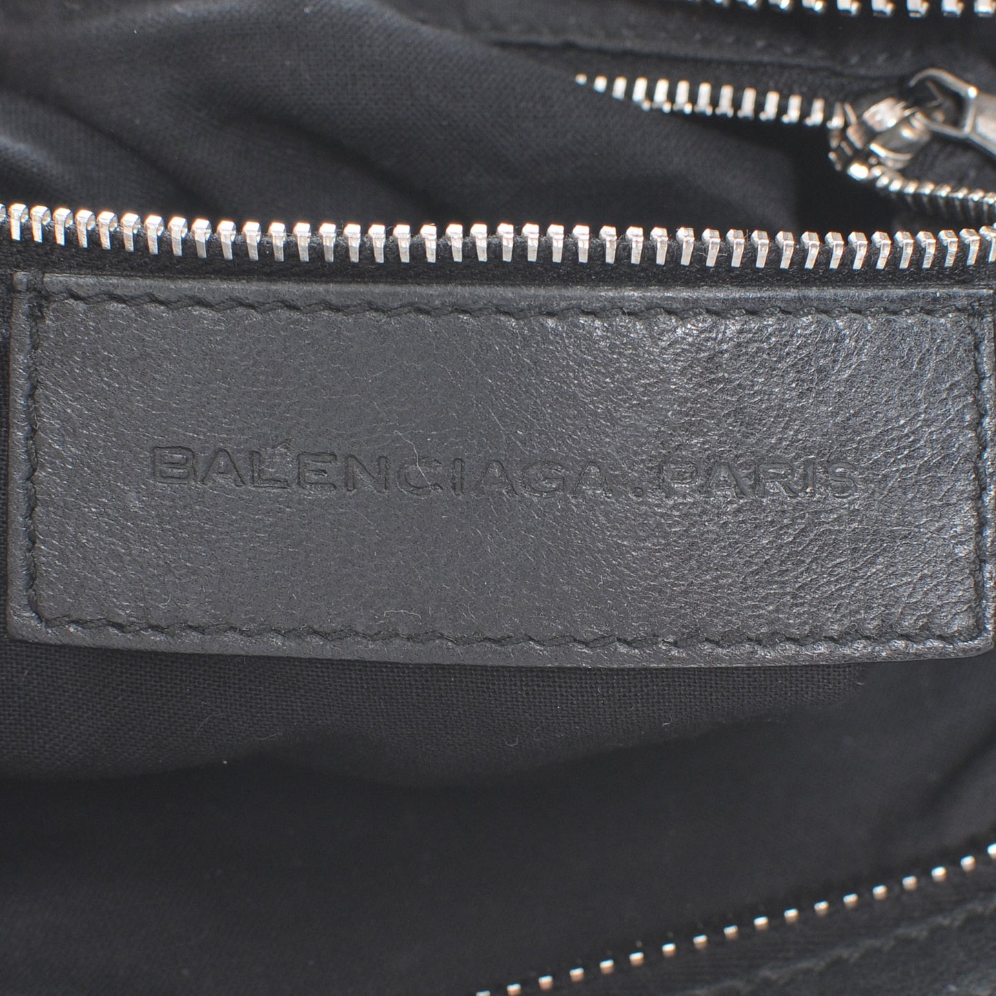 Agneau Giant 21 Silver Hardware City Black