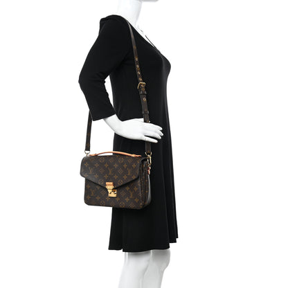 Louis Vuitton Monogram Pochette Metis 2 of 11