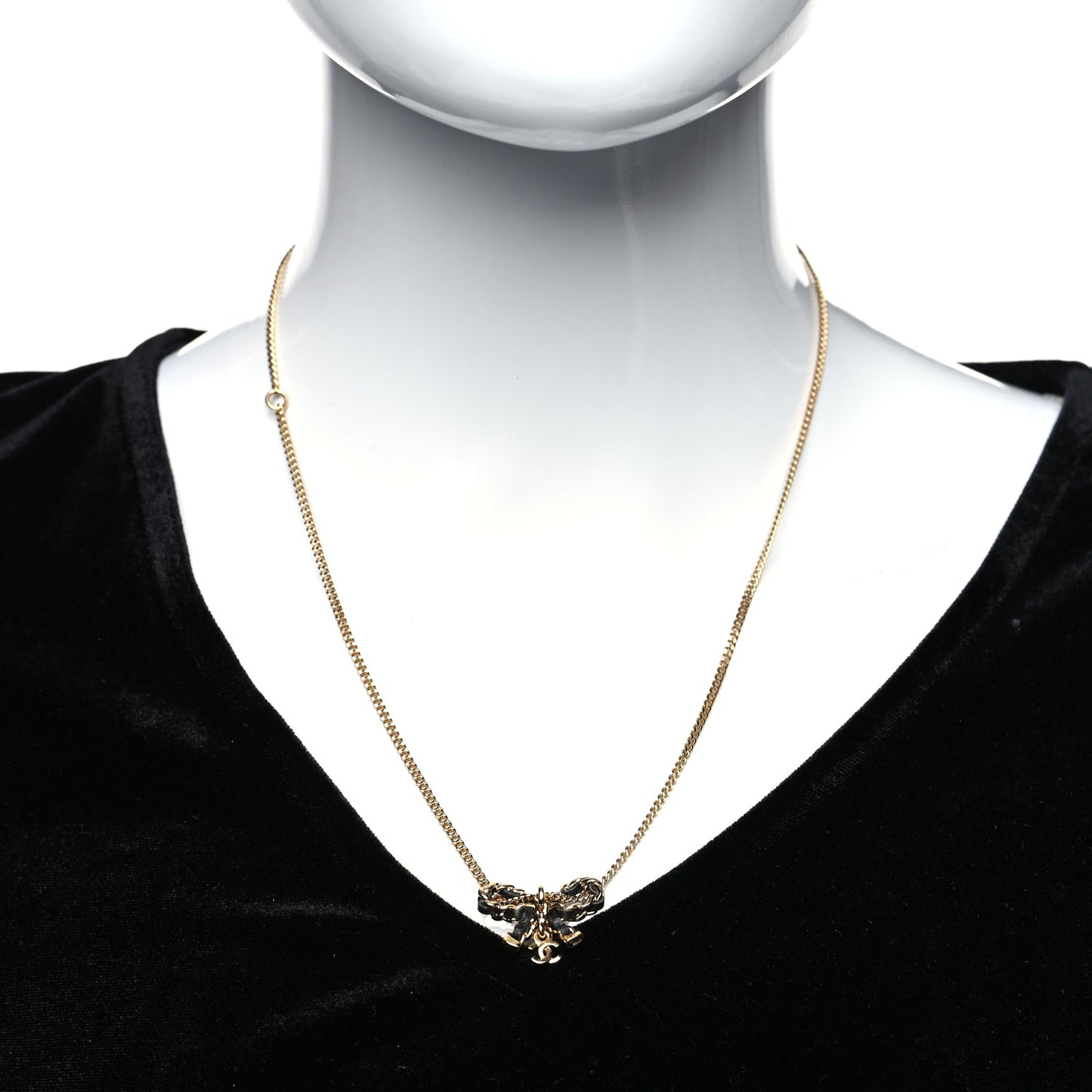 Metal Lambskin Chain CC Bow Necklace Black Gold