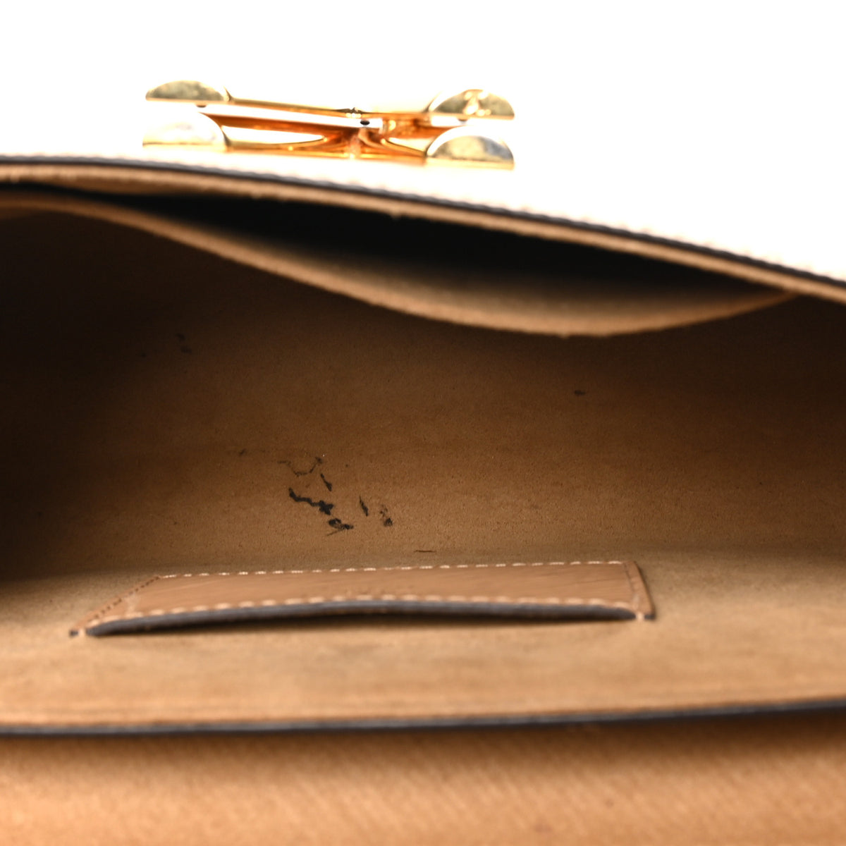 Epi Twist Shoulder Bag MM Camel