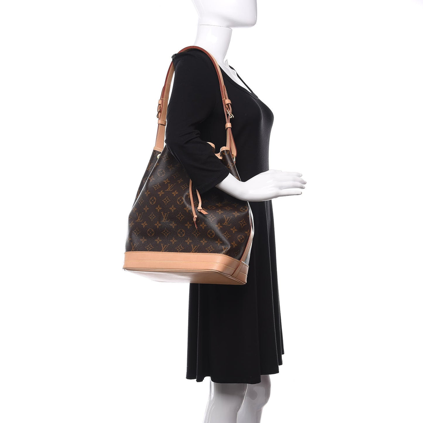 Monogram Noe