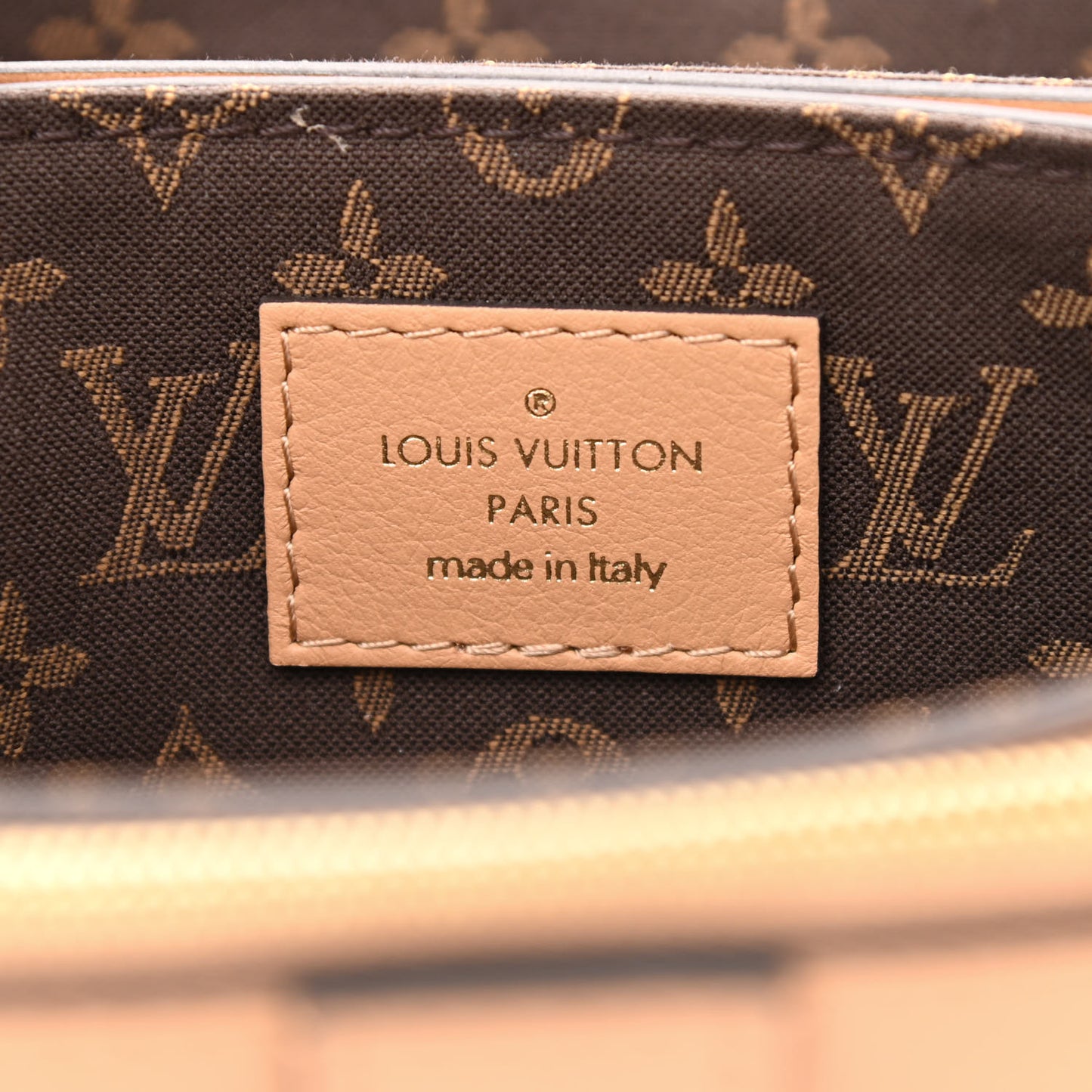 Calfskin Rendez-Vous Camel