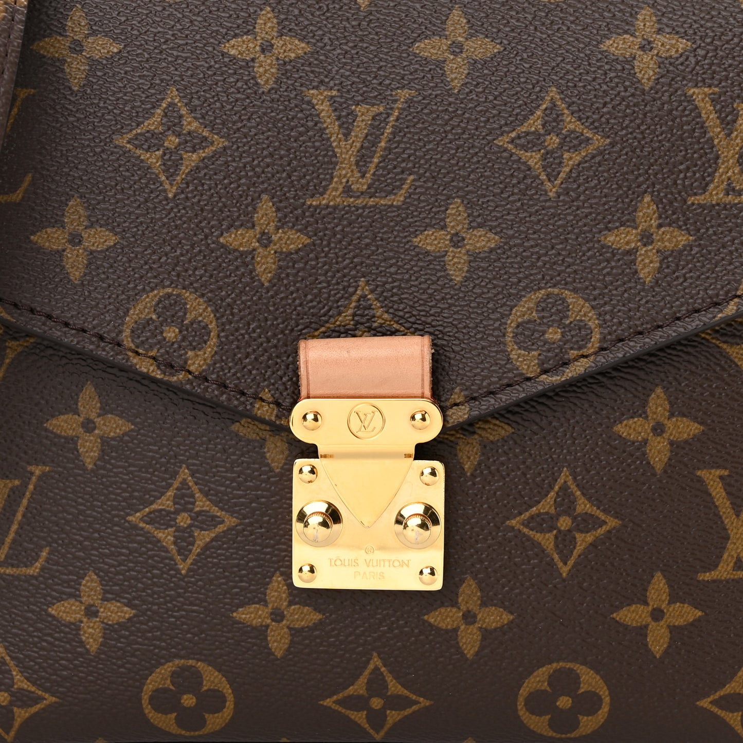 Monogram Pochette Metis