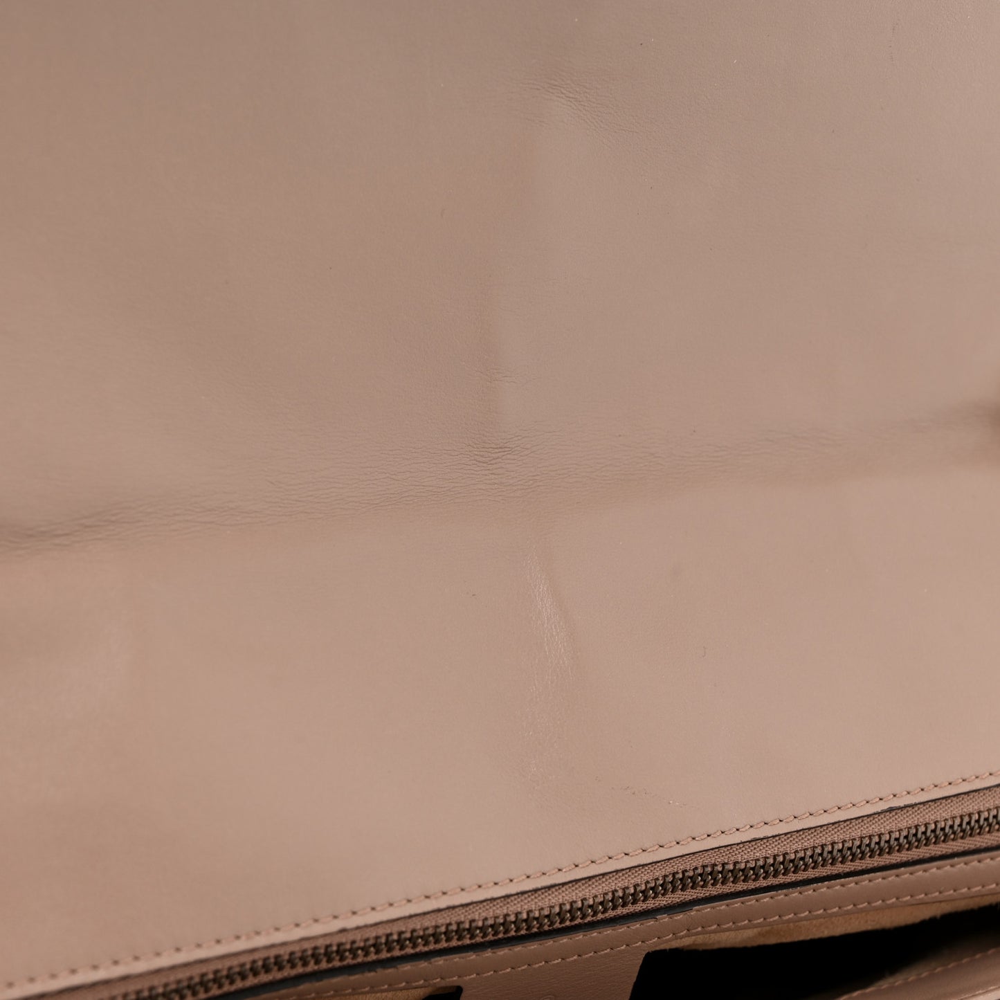 Calfskin Matelasse Large GG Marmont Shoulder Bag Porcelain Rose