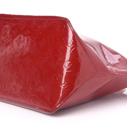 Louis Vuitton Vernis Bellevue GM Pomme D'Amour 7 of 11